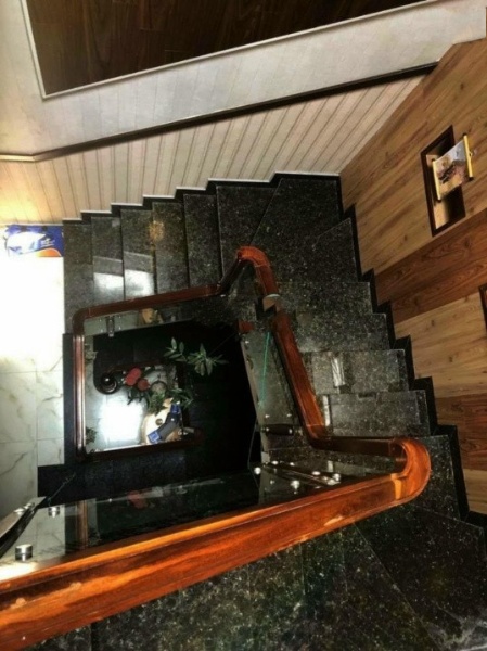 Bán gấp  nhà 3 tầng tại Đường Tạ Uyên, Phường 15, Quận 5, Hồ Chí Minh